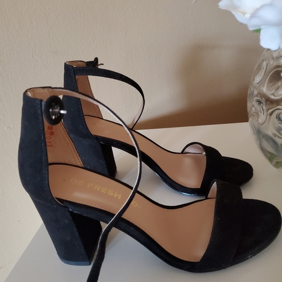 Suede black sandals - Picture 4 of 12